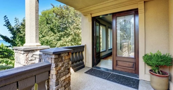 Selling Your House? Use Your Door to Add Value | ALDA Blog